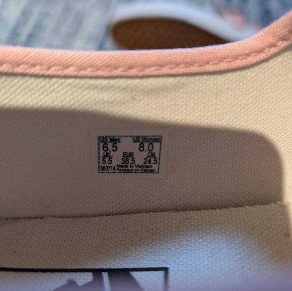 Vans Ballet Pink Mary-Jane size 8 womens/6.5 Mens - Picture 3 of 3